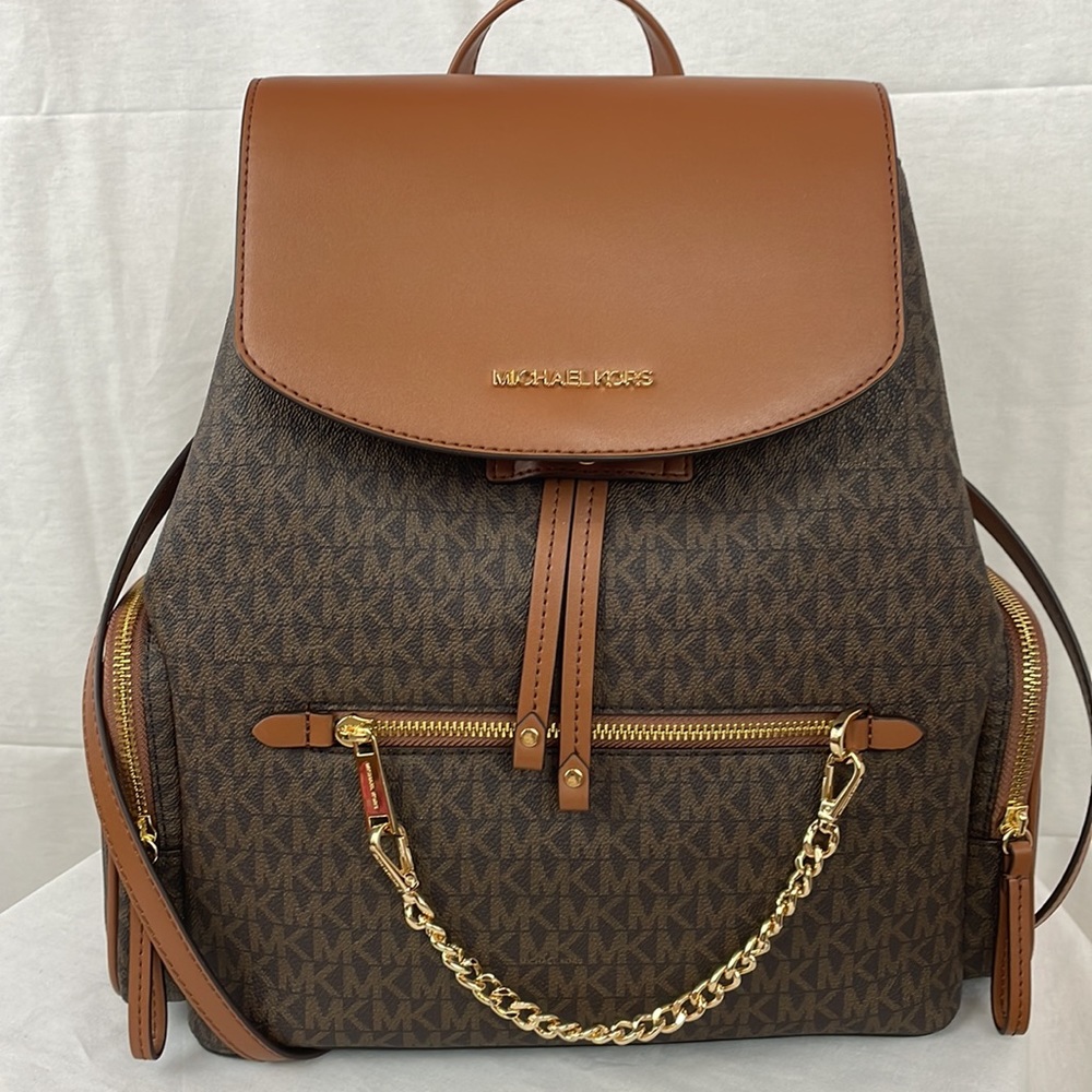 Brand new MICHAEL MICHAEL KORS Jet Set Large Logo Backpack - Picture 6 of 6